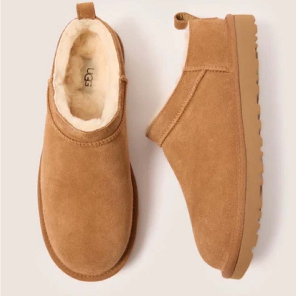 NWT UGG Classic Micro